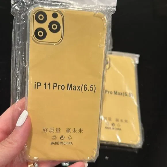 Gold and White Phone Cases for iPhone 11 Pro Max bundle 3 - Picture 2 of 3
